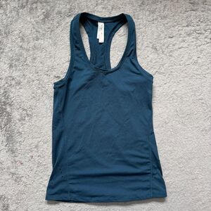 Athleta Shanti Laser Cut Dot Racerback Tank Teal Green Workout Running Yoga
